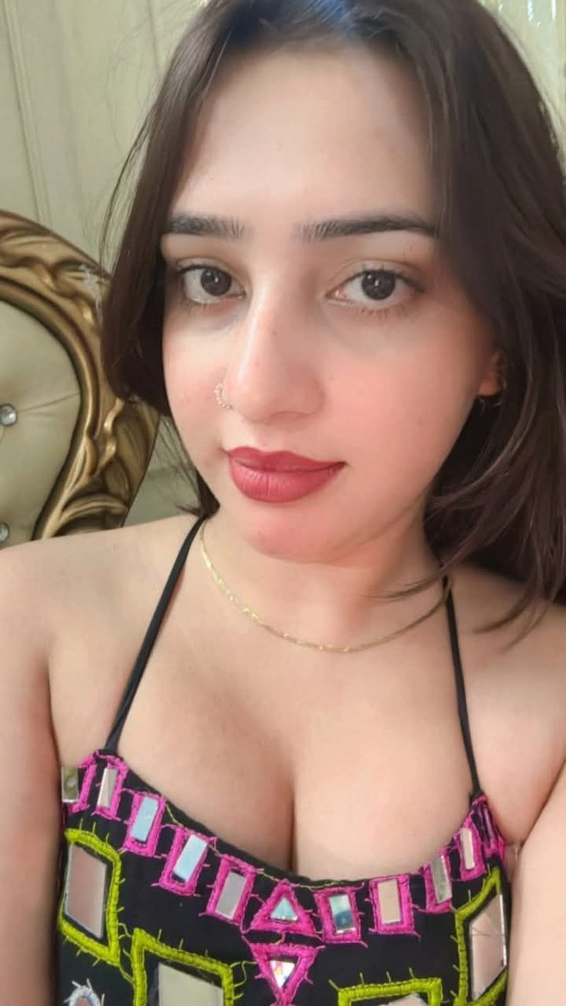 Escort Anushka College Escort Mumbai