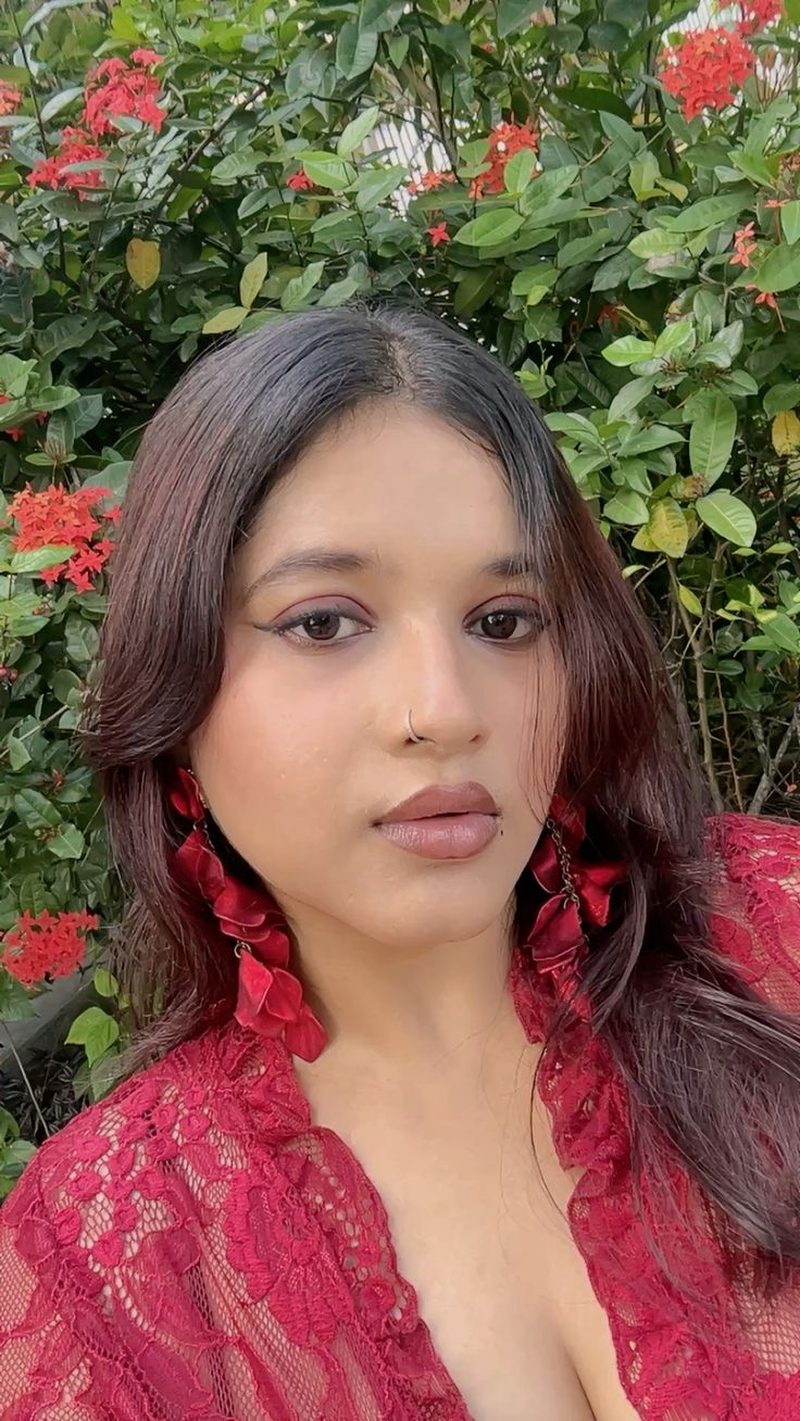 Escort Avika College Escort Mumbai