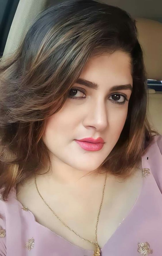 Escort Chandni Shemale Escort Mumbai