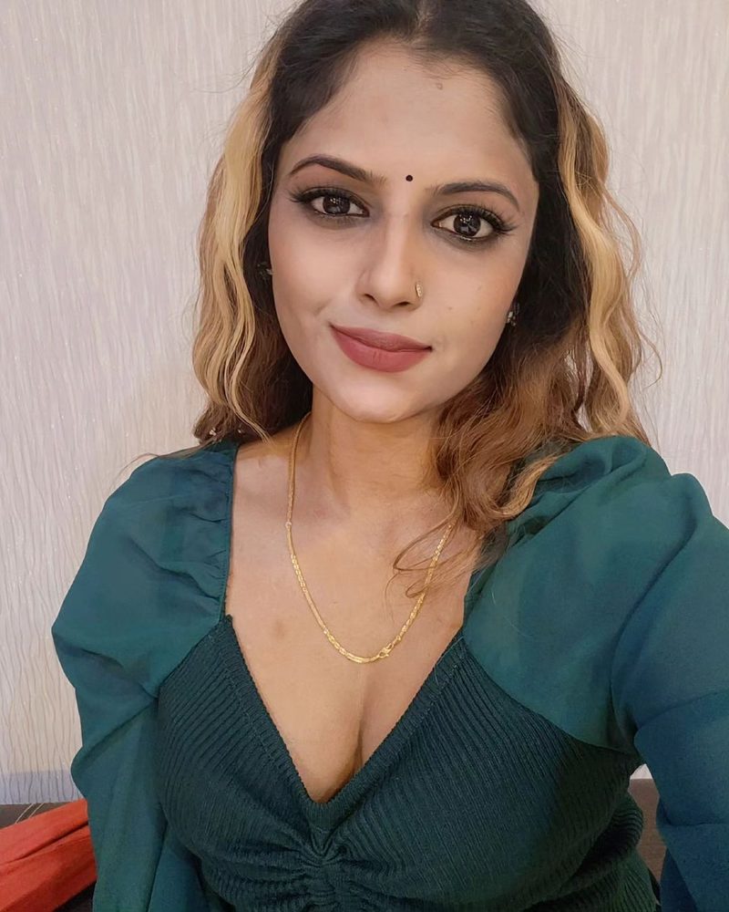 Escort Shruti Independent Escort Mumbai