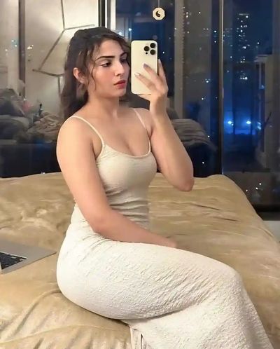 Escort Charvi in Colaba Mumbai