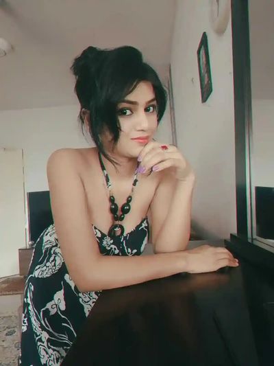 Escort Nidhi in Borivali Mumbai
