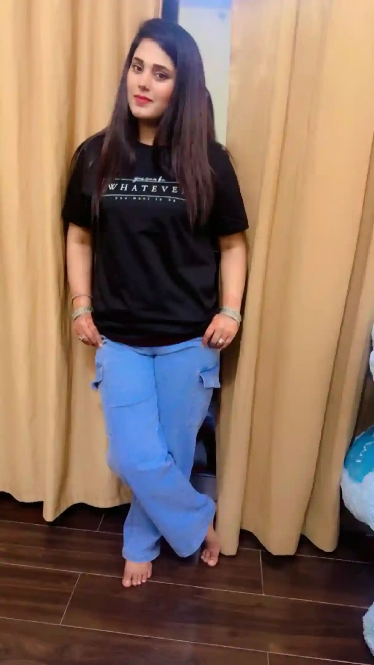 Mumbai Female Escort Anaya - Front